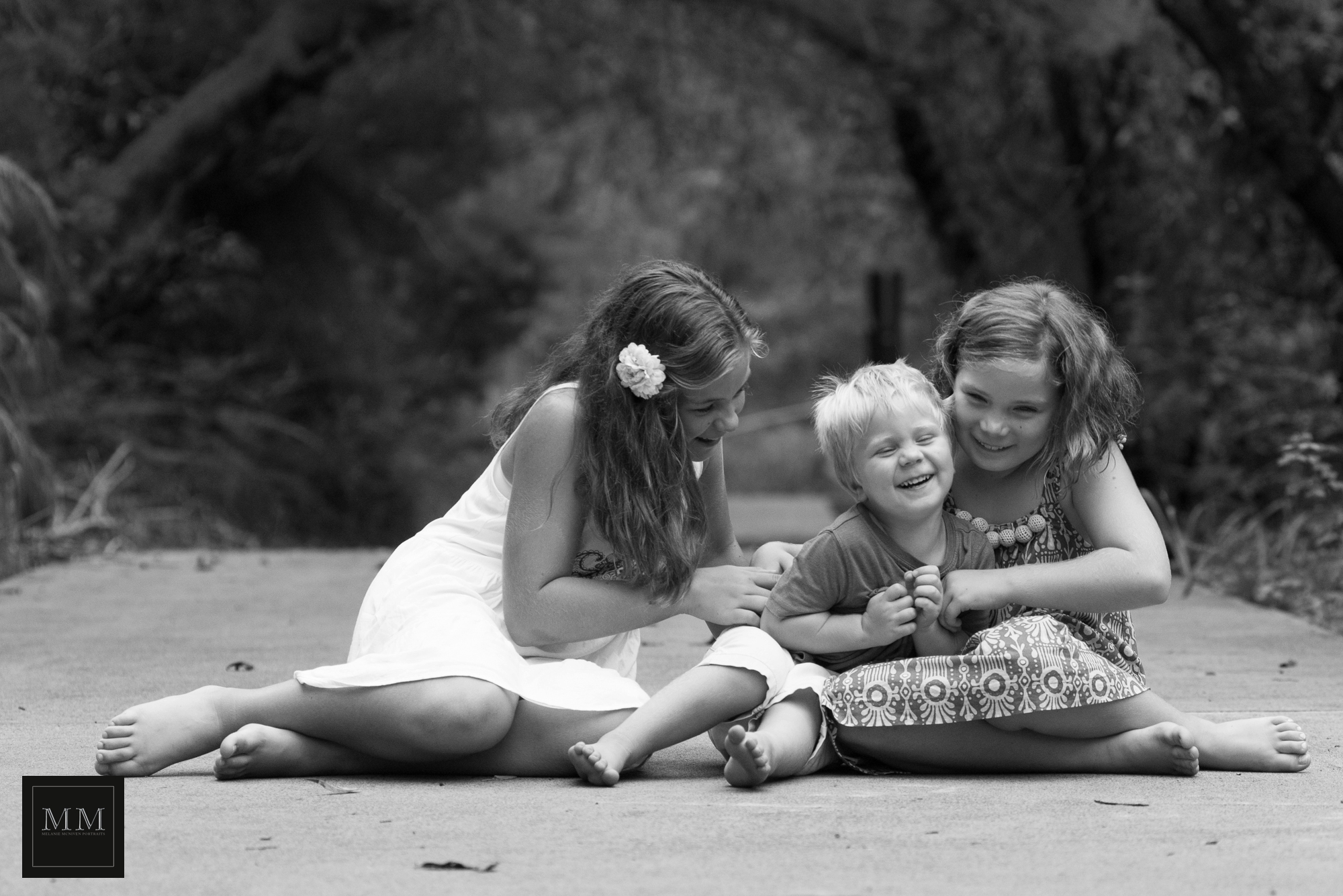 Rainy Family Portraits - Noosa Wedding Photographer