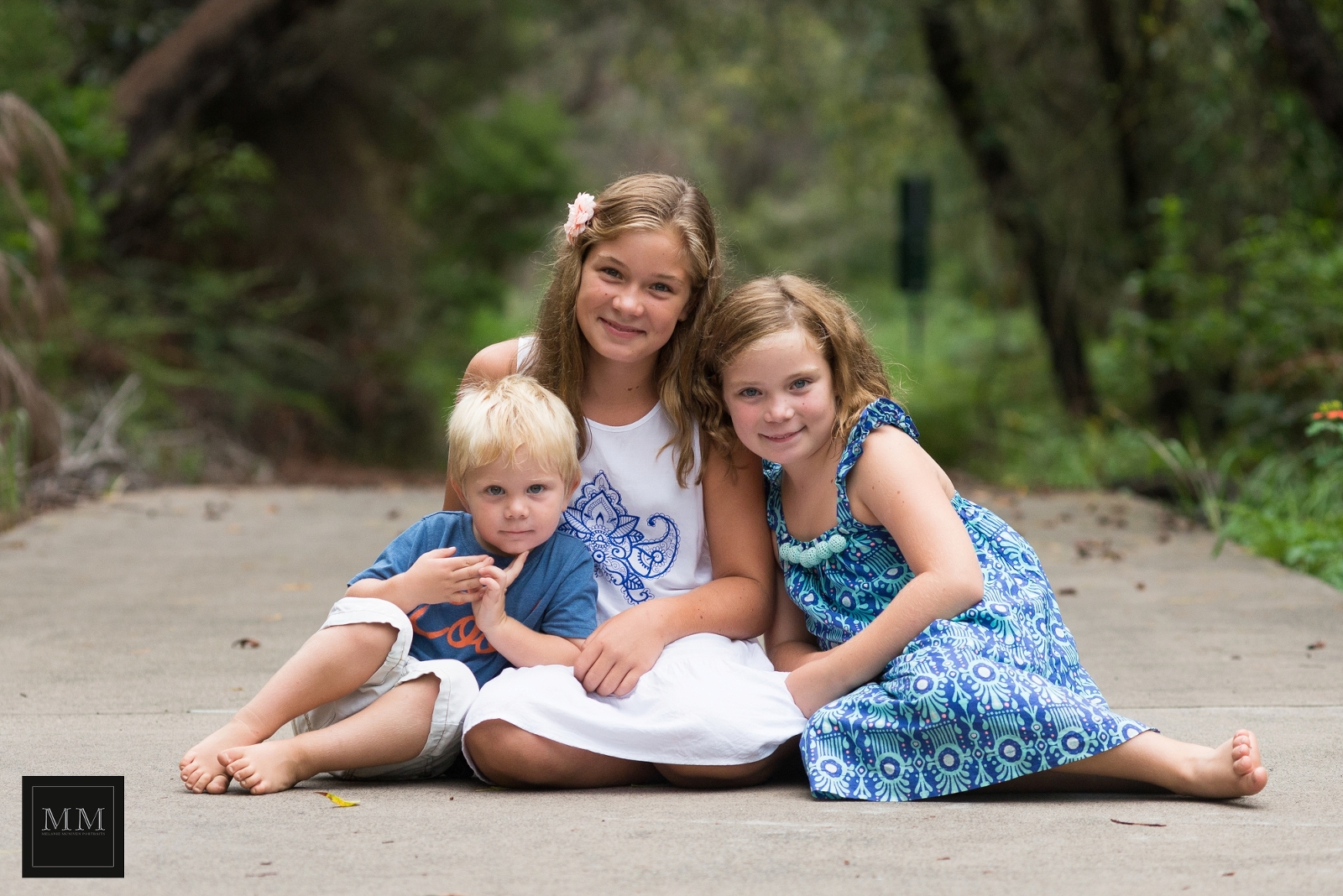 Rainy Family Portraits - Noosa photographer